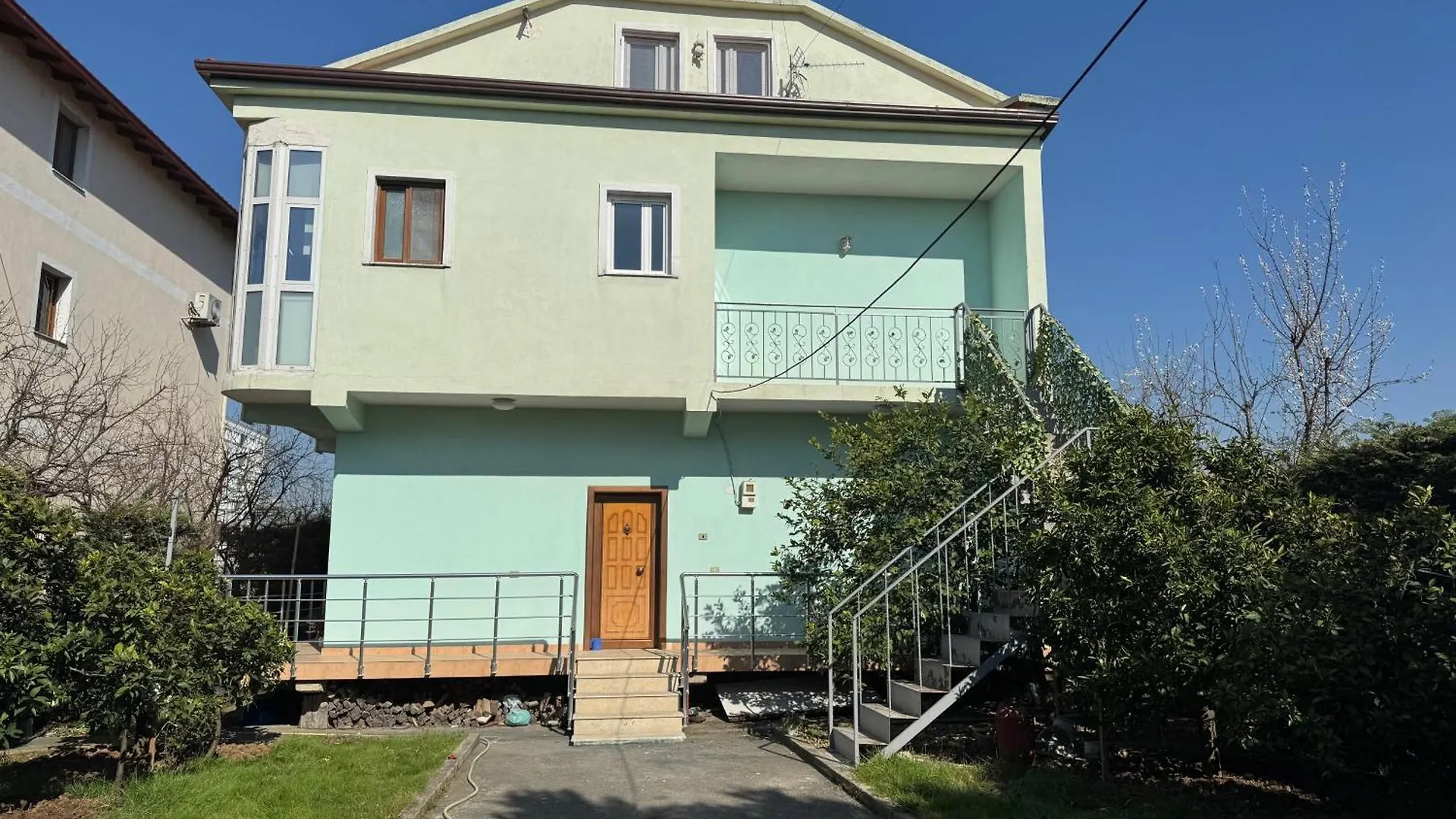 Lila Dreamhouse Villa Kamez